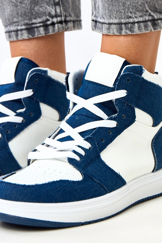 Vysoké tenisky nad členkom s tmavým...