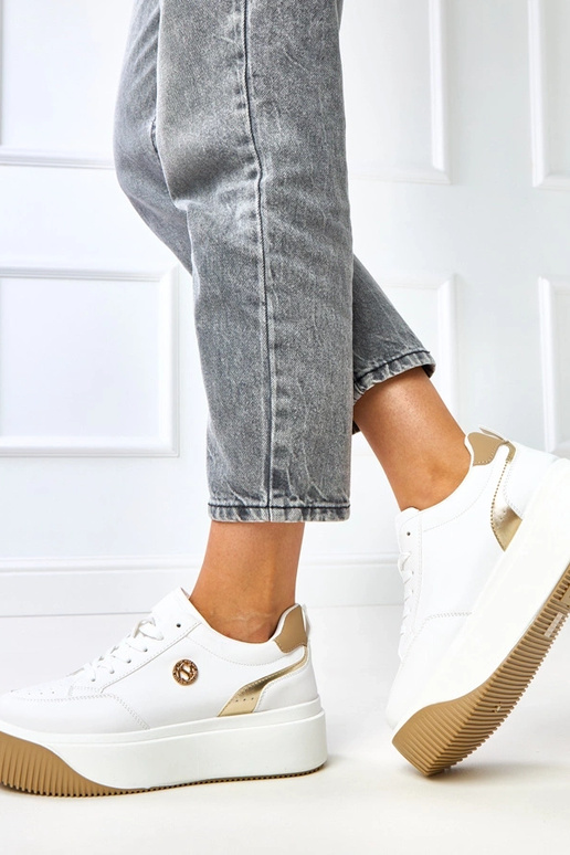 Biele tenisky na platforme so zlatým...