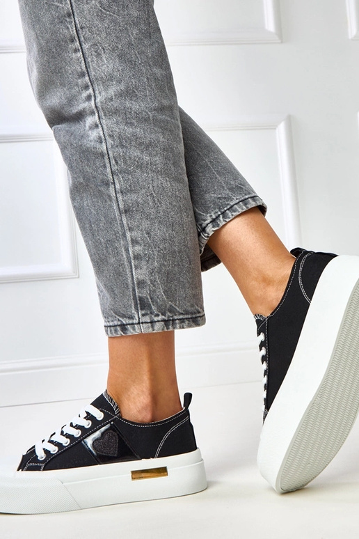 Čierne športové sandále na platforme...