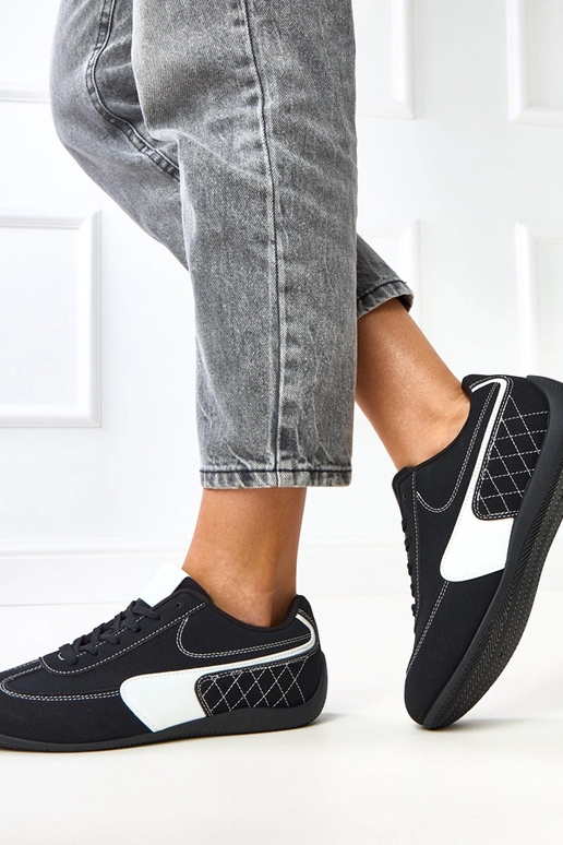 Čierne športové tenisky s bielym...