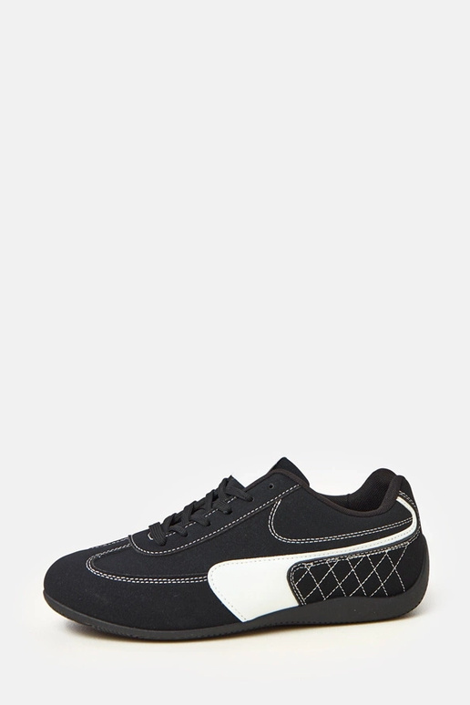 Čierne športové tenisky s bielym...