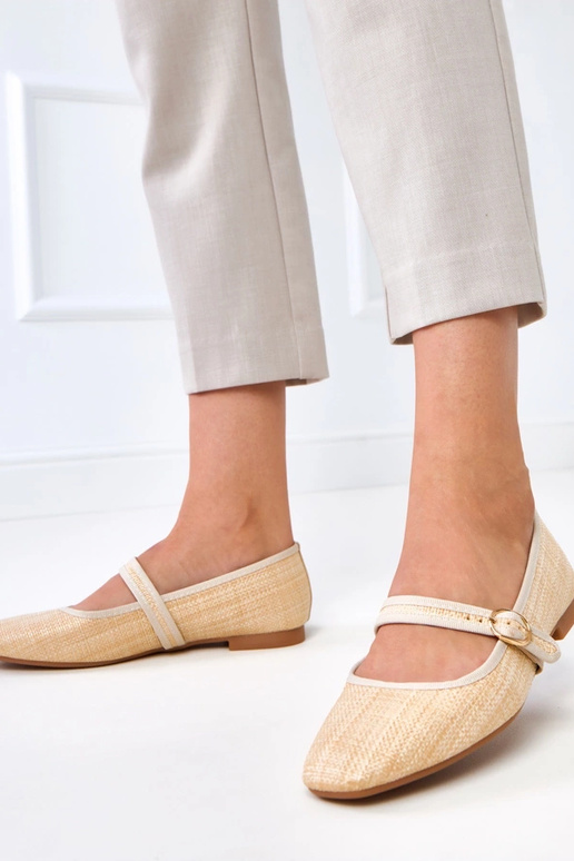 Pieskové pletené baleríny so sponou...