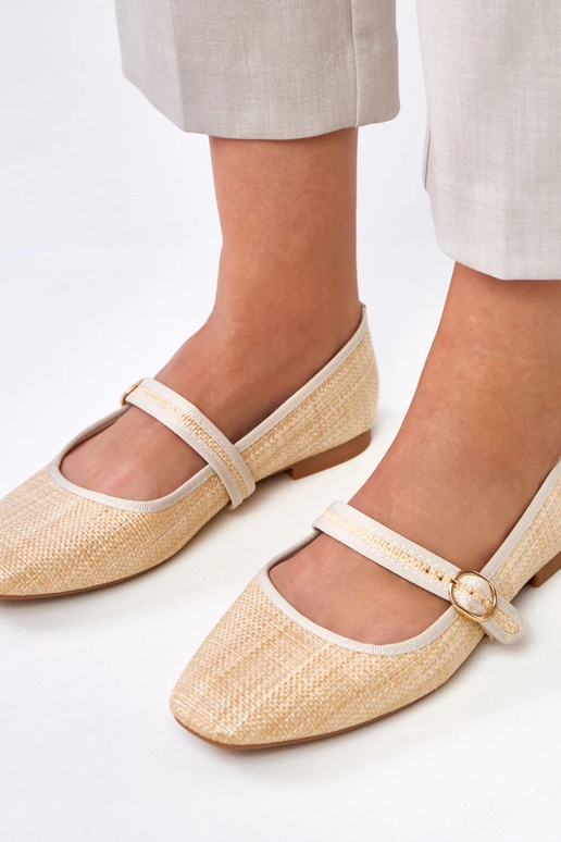 Pieskové pletené baleríny so sponou...