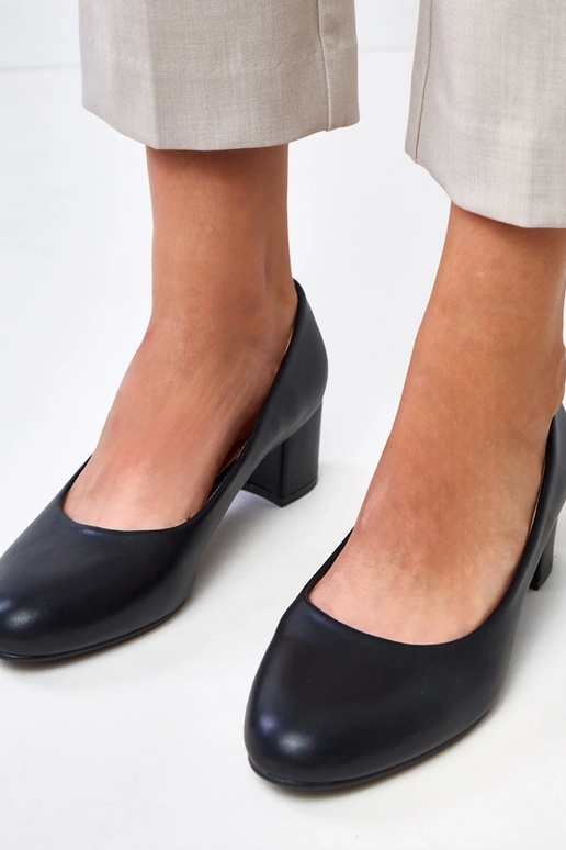 Čierne klasické baleríny s nízkym...