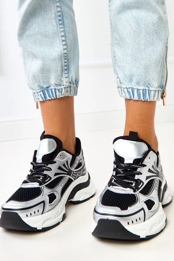 Čierne športové topánky s...