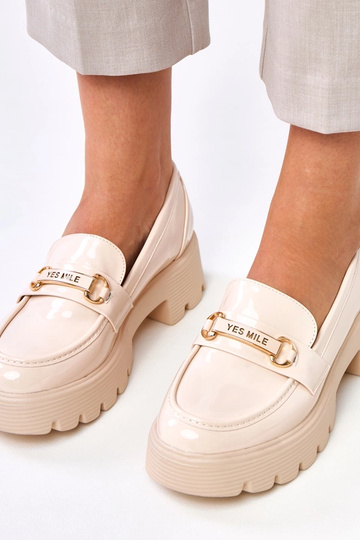 Pieskové lakované mokasíny... 2