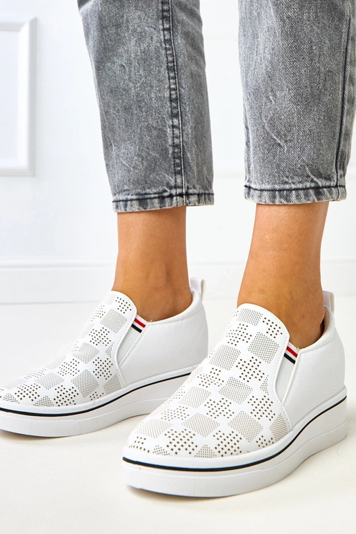 Biele čipkované tenisky na platforme,...