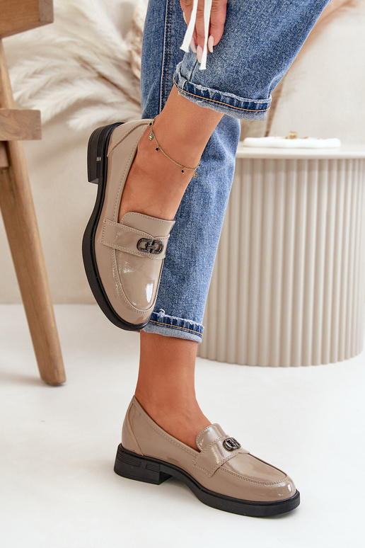 Lakované kožené mokasíny pieskovej... Lakované kožené mokasíny pieskovej...