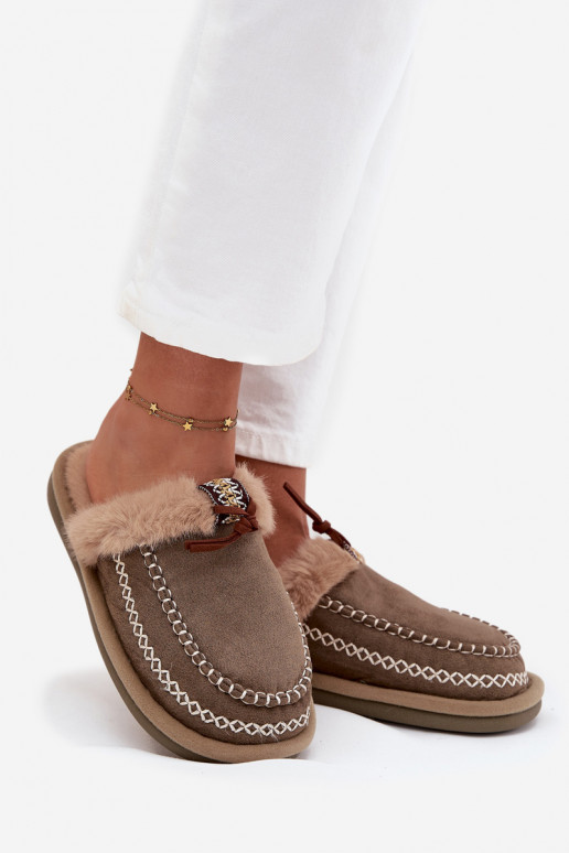 Papuče Dámske s kožušinou I Haftem zelená farba Perivelle