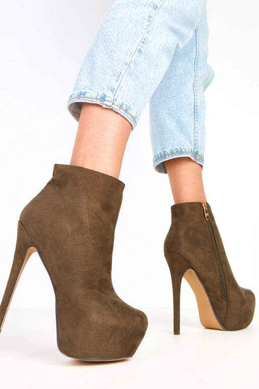 Zelené semišové čižmy na platforme a...