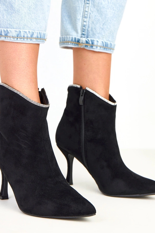 Čierne dámske čižmy s kryštálmi Silvia