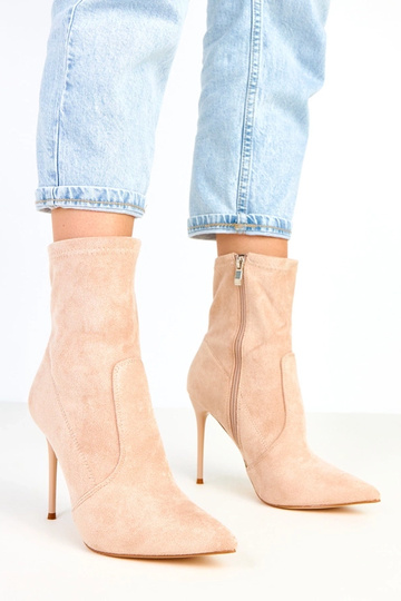 Béžové čižmy so semišovým...