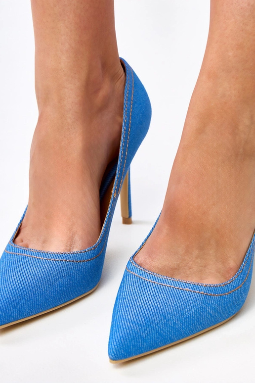 Svetlomodré vysoké topánky imitujúce... Svetlomodré vysoké topánky imitujúce...