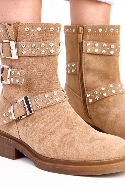 Hnedé boty s kryštálmi na nízkom... Hnedé boty s kryštálmi na nízkom...