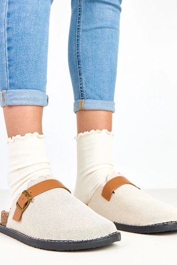 Hnedé šľapky na korkovej...