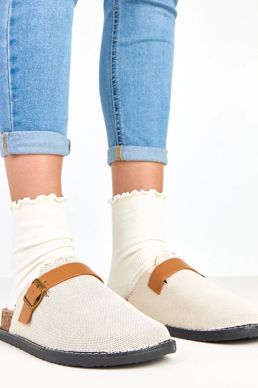 Hnedé šľapky na korkovej platforme so...