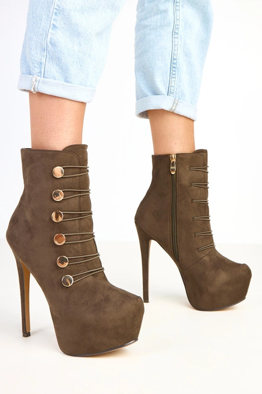 Zelené boty na platforme a vysokom... Zelené boty na platforme a vysokom...