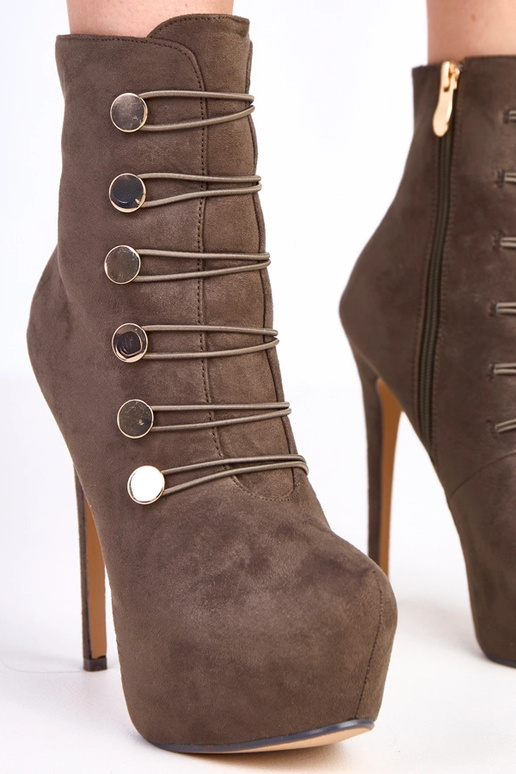 Zelené boty na platforme a vysokom... Zelené boty na platforme a vysokom...