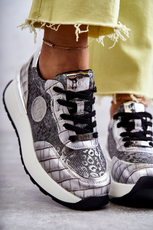 Dámske tenisky Zapnuté INedge GOE KK2N4083 strieborná farba