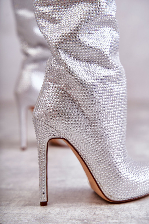 Módne čižmy s tenkými podpätkami s trblietavými otvormi strieborná farba Lovisa Módne čižmy s tenkými podpätkami s trblietavými otvormi strieborná farba Lovisa