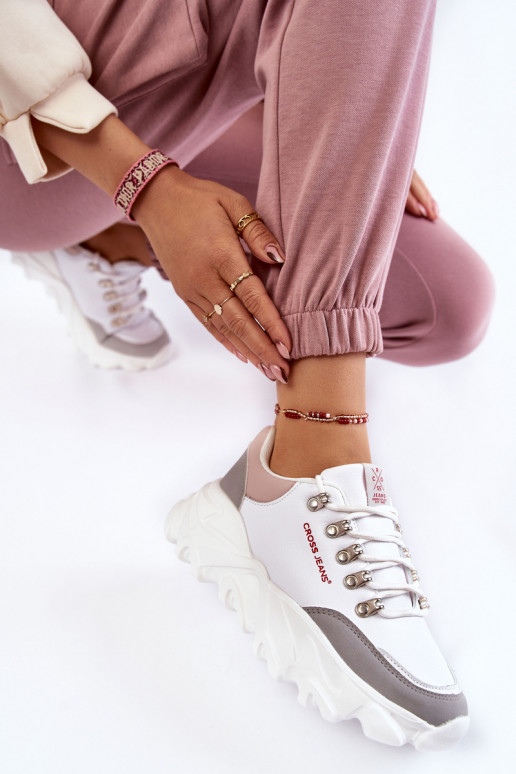 Dámske Tenisky model obuvi s platformou Cross Jeans KK2R4071C biela farba Dámske Tenisky model obuvi s platformou Cross Jeans KK2R4071C biela farba