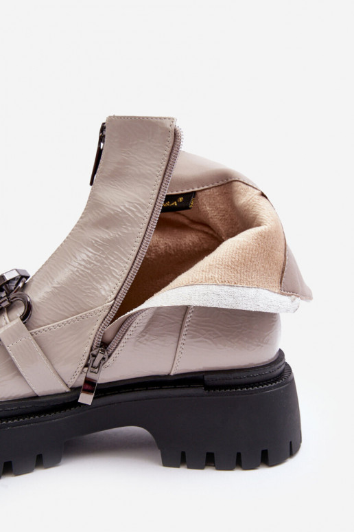 s lakovým efektom Dámske Čižmy so zipsami D&A MR870-94 sivá s lakovým efektom Dámske Čižmy so zipsami D&A MR870-94 sivá