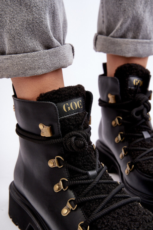 Kožené Čižmy topánky Dámske GOE MM2N4082 čierna
