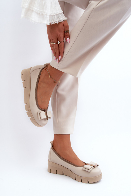 Balerínky Kožené s platformou s ozdobami krémové farby LeInski 3384 Balerínky Kožené s platformou s ozdobami krémové farby LeInski 3384