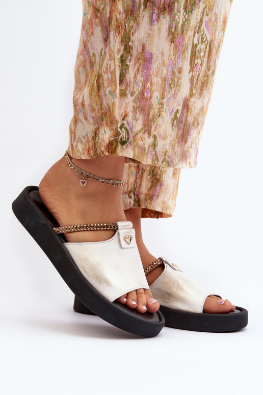 Zazoo 2896 Dámske papuče Kožené biely-zlatej farby Zazoo 2896 Dámske papuče Kožené biely-zlatej farby