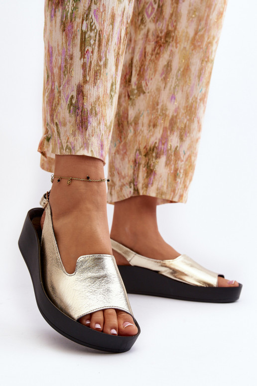 Zazoo 2893 Dámske sandále Kožené na Hustýj PodeszInie zlatej farby