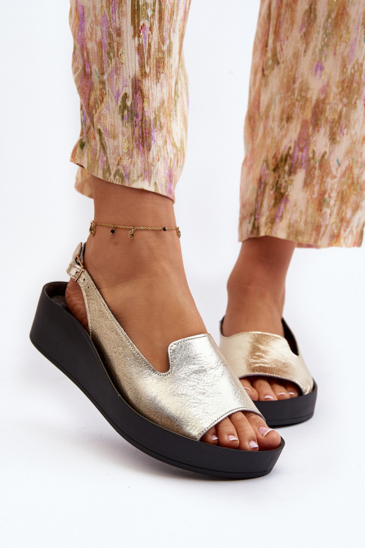 Zazoo 2893 Dámske sandále Kožené na Hustýj PodeszInie zlatej farby