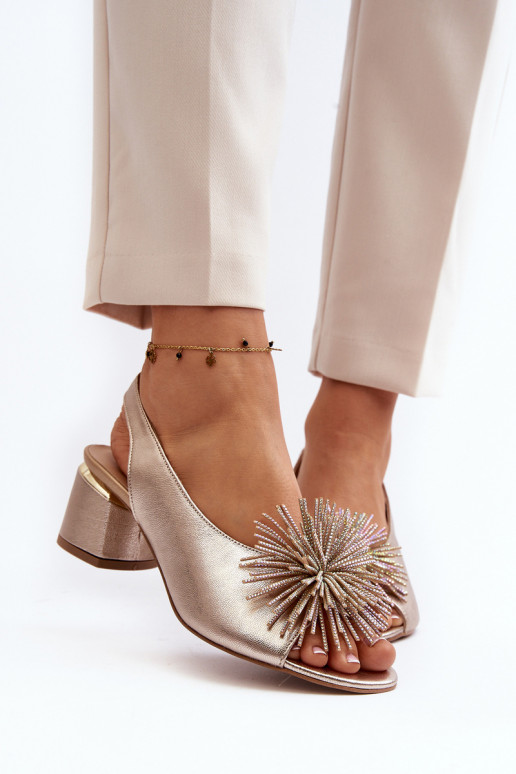 Dámske sandále s ozdobami Laura Messi 2719 zlatej farby Dámske sandále s ozdobami Laura Messi 2719 zlatej farby