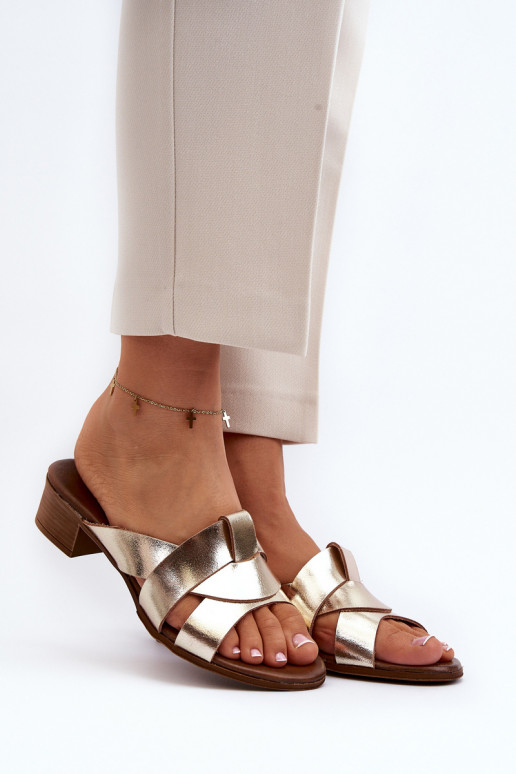 Zazoo 40236 Kožené papuče Dámske Zapnuté nízkom opätku zlatej farby