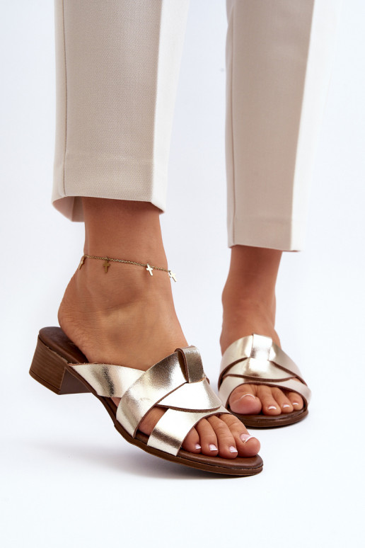 Zazoo 40236 Kožené papuče Dámske Zapnuté nízkom opätku zlatej farby