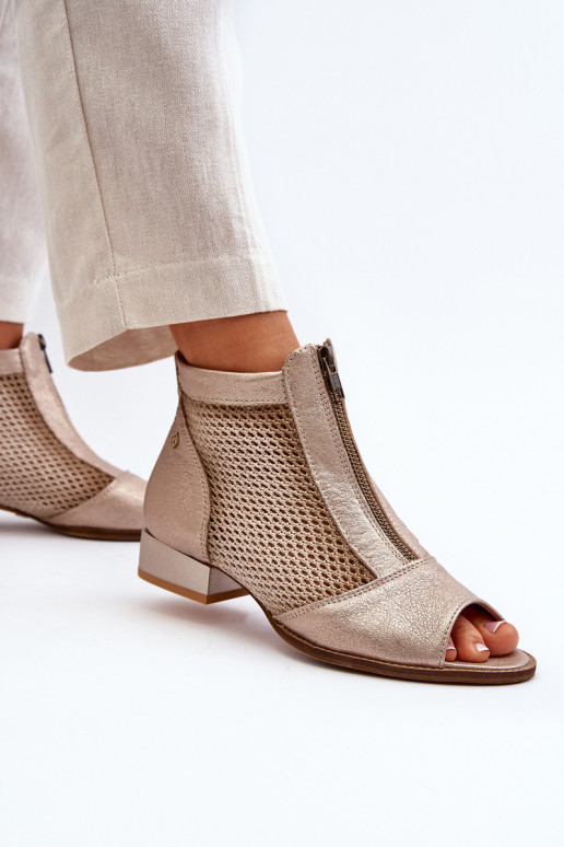 Kožené Dámske čižmy so širokými podpätkamiOdkrytymi Palcami Máciejka 06413-25 zlatej farby Kožené Dámske čižmy so širokými podpätkamiOdkrytymi Palcami Máciejka 06413-25 zlatej farby