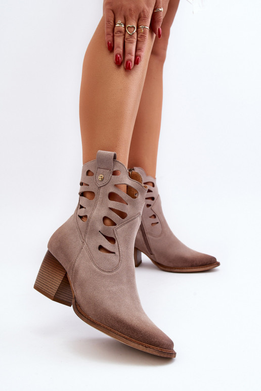 Kožené Čižmy S výrezmi Máciejka 06412-04 béžová Kožené Čižmy S výrezmi Máciejka 06412-04 béžová