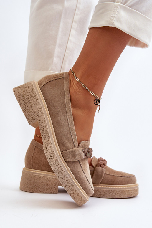 Zazoo 3429/IN Elegantné semišové mokasíny s ozdobami béžová Zazoo 3429/IN Elegantné semišové mokasíny s ozdobami béžová