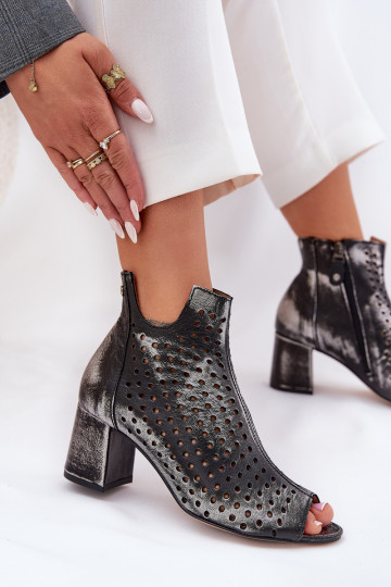 Kožené Prelamované čižmy Máciejka 05420-01 čierna