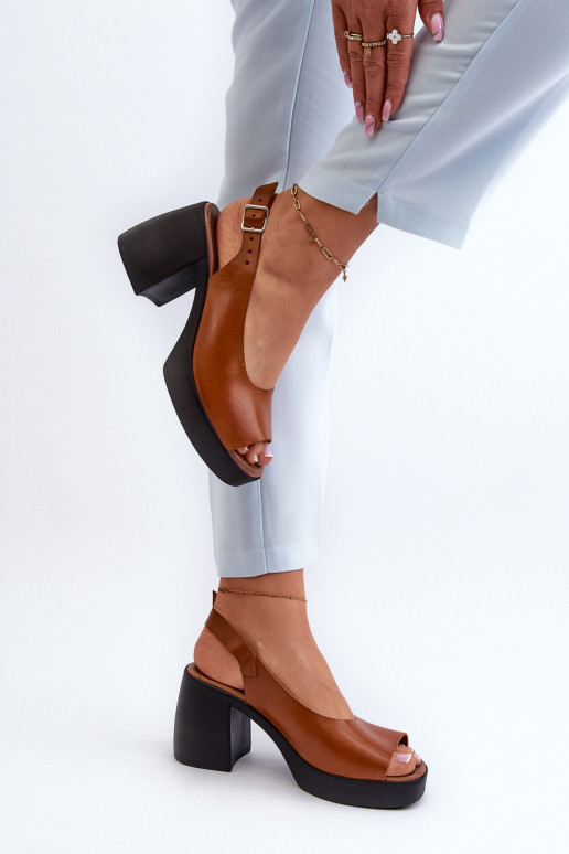 Zazoo 40376 Dámske sandále Zapnuté masívnych opätkoch Hnedá farba Zazoo 40376 Dámske sandále Zapnuté masívnych opätkoch Hnedá farba