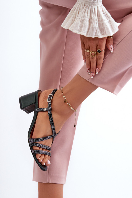 Dámske sandále s nízkymi podpätkami Máciejka 06653-09 khaki farby Dámske sandále s nízkymi podpätkami Máciejka 06653-09 khaki farby