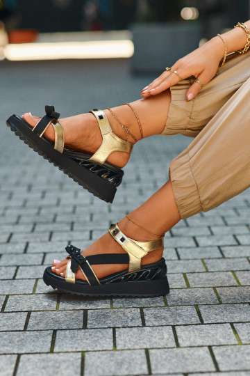 Dámske sandále so stuhami D&A CR956 zlatej farby