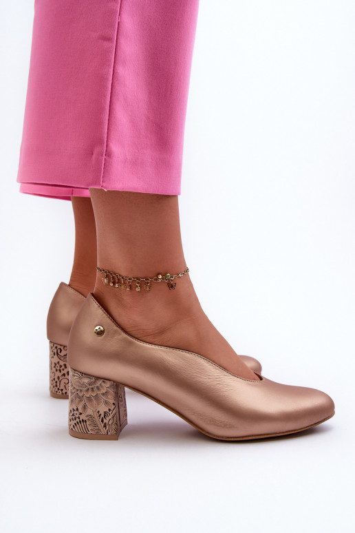 Elegantný štýl Kožené Topánky s podpätkami Máciejka 06422-25 zlatej farby Elegantný štýl Kožené Topánky s podpätkami Máciejka 06422-25 zlatej farby