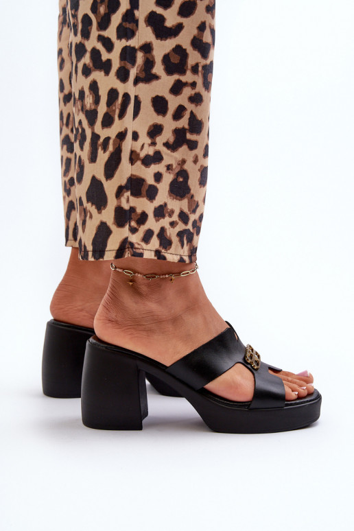 Zazoo 40419 Kožené papuče Dámske S výrezmi A Dekorácia čierna Zazoo 40419 Kožené papuče Dámske S výrezmi A Dekorácia čierna