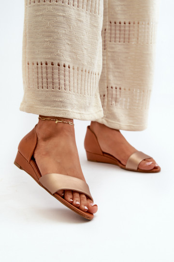 Dámske sandále Máciejka 1971-68 hnedá-zlatej farby