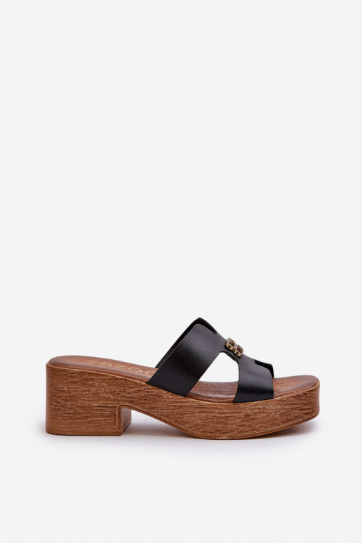 Zazoo 40412 Kožené Elegantný štýl Dámske papuče so zlatými detailmi čierna Zazoo 40412 Kožené Elegantný štýl Dámske papuče so zlatými detailmi čierna