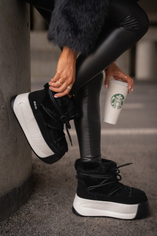 Kožené Snehule Dámske Zapnuté hrubej podrážke s kožušinou Big Star OO274A206 čierna Kožené Snehule Dámske Zapnuté hrubej podrážke s kožušinou Big Star OO274A206 čierna