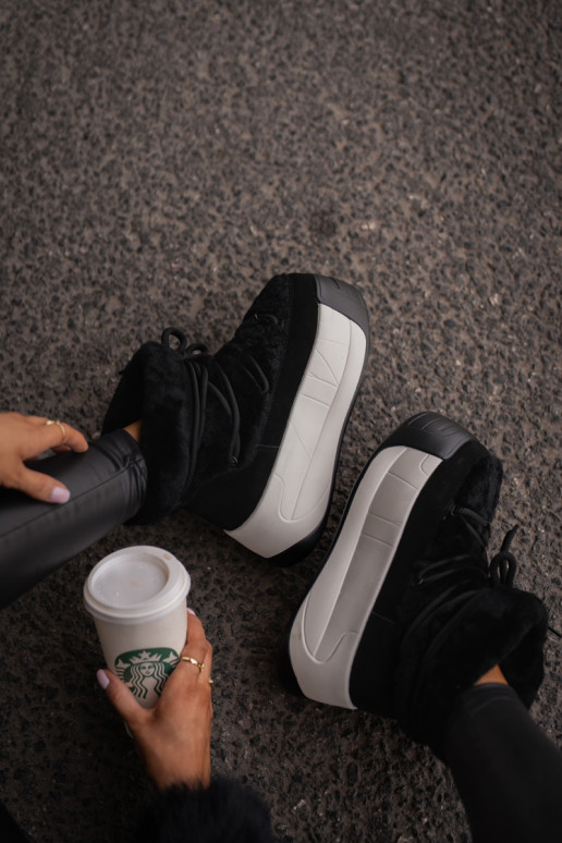 Kožené Snehule Dámske Zapnuté hrubej podrážke s kožušinou Big Star OO274A206 čierna Kožené Snehule Dámske Zapnuté hrubej podrážke s kožušinou Big Star OO274A206 čierna