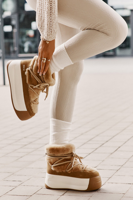 Kožené Snehule Dámske Zapnuté hrubej podrážke s kožušinou Big Star OO274A207 Hnedá farba Kožené Snehule Dámske Zapnuté hrubej podrážke s kožušinou Big Star OO274A207 Hnedá farba