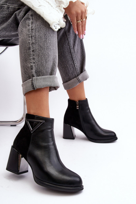 s lakovým efektom Čižmy s podpätkami zahriať sa MR880-093 čierna s lakovým efektom Čižmy s podpätkami zahriať sa MR880-093 čierna