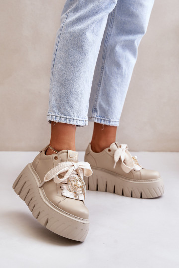 Tenisky model obuvi Dámske s trendovou masívnou podrážkou so zlatými detailmi CheBello 4530 béžová 2